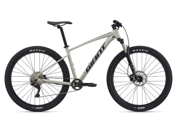 Giant Talon 1 27.5 Disc Hardtail Mountain Bike 2021 Desert Sage