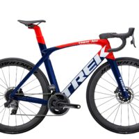 Trek Madone SLR 7 eTap Aero Road Bike 2022 in Blue and Red