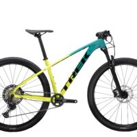 Trek X-Caliber 9 Hardtail Mountain Bike 2021 in Teal to Volt Fade